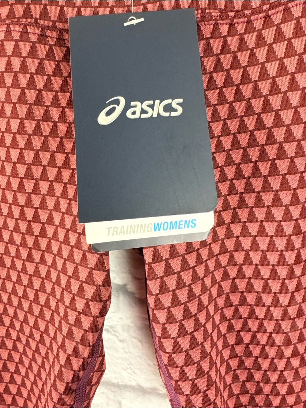 NWT ASICS Burgundy Geometric Capri Leggings | Size Medium - Picture 8 of 14